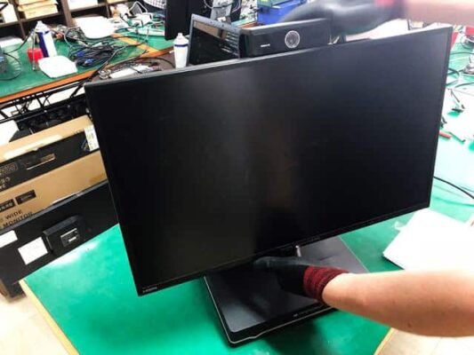 Hinh-thuc-te-Radvision-Integral-codec-Scopia-XT-Executive-240-