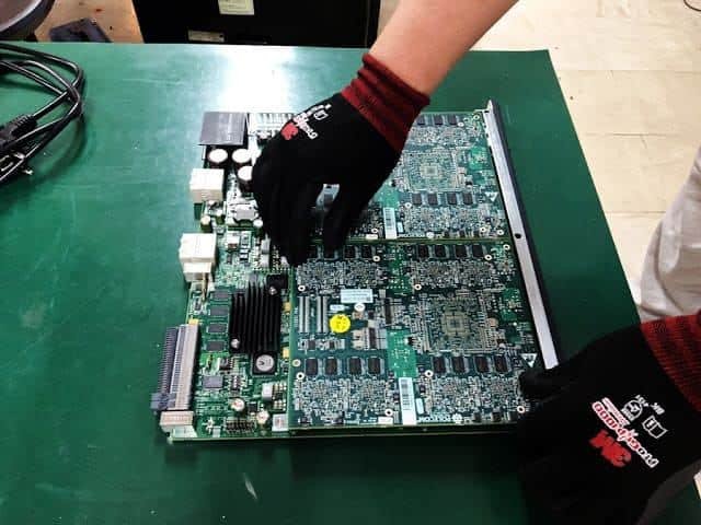 Sửa chữa MCU POLYCOM RMX 2000 2 sua-chua-POLYCOM-MCU-RMX-2000-2